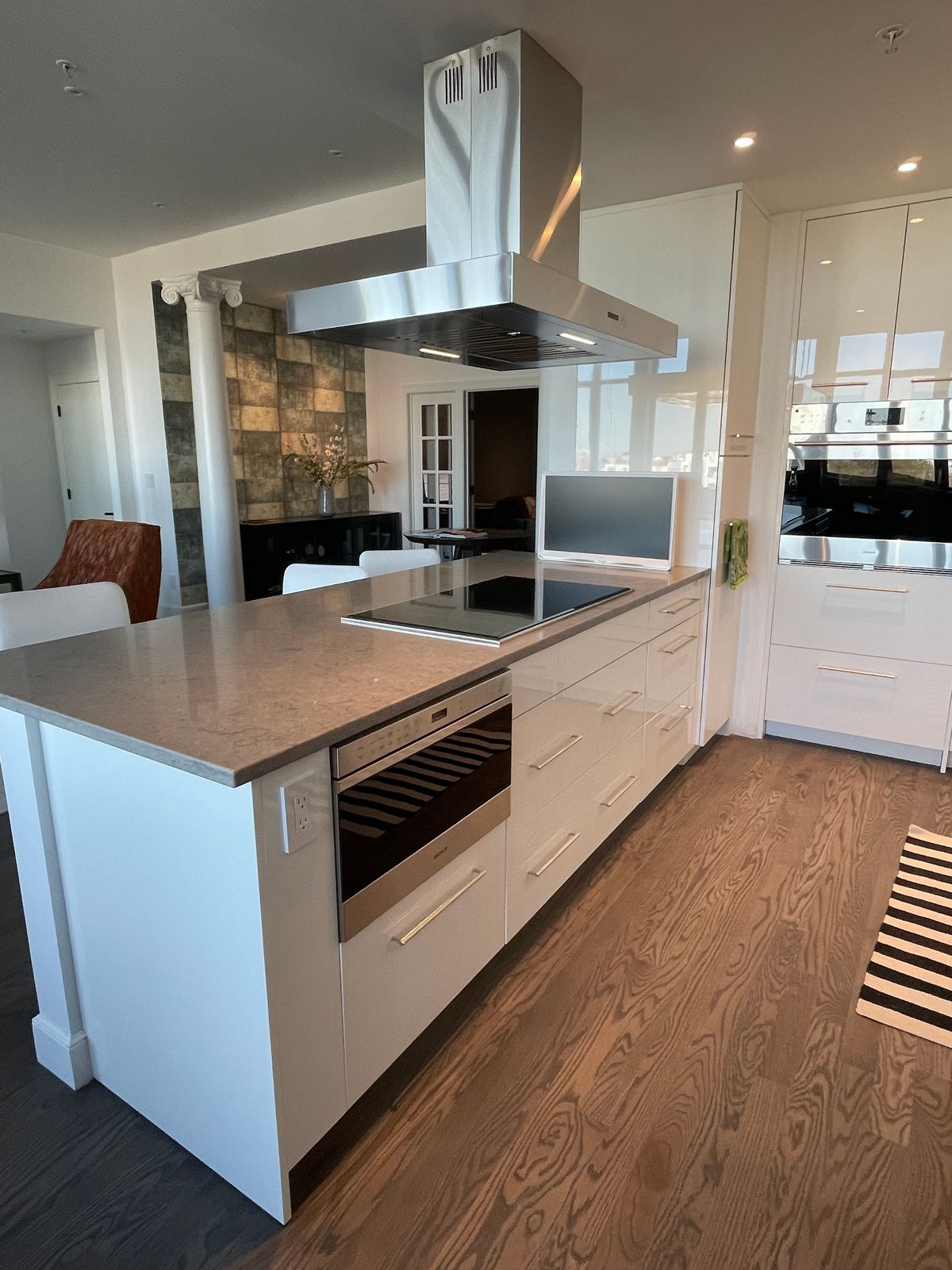 Innovative Kitchen Design Charlestown: Modern, Sustainable & Smart Solutions